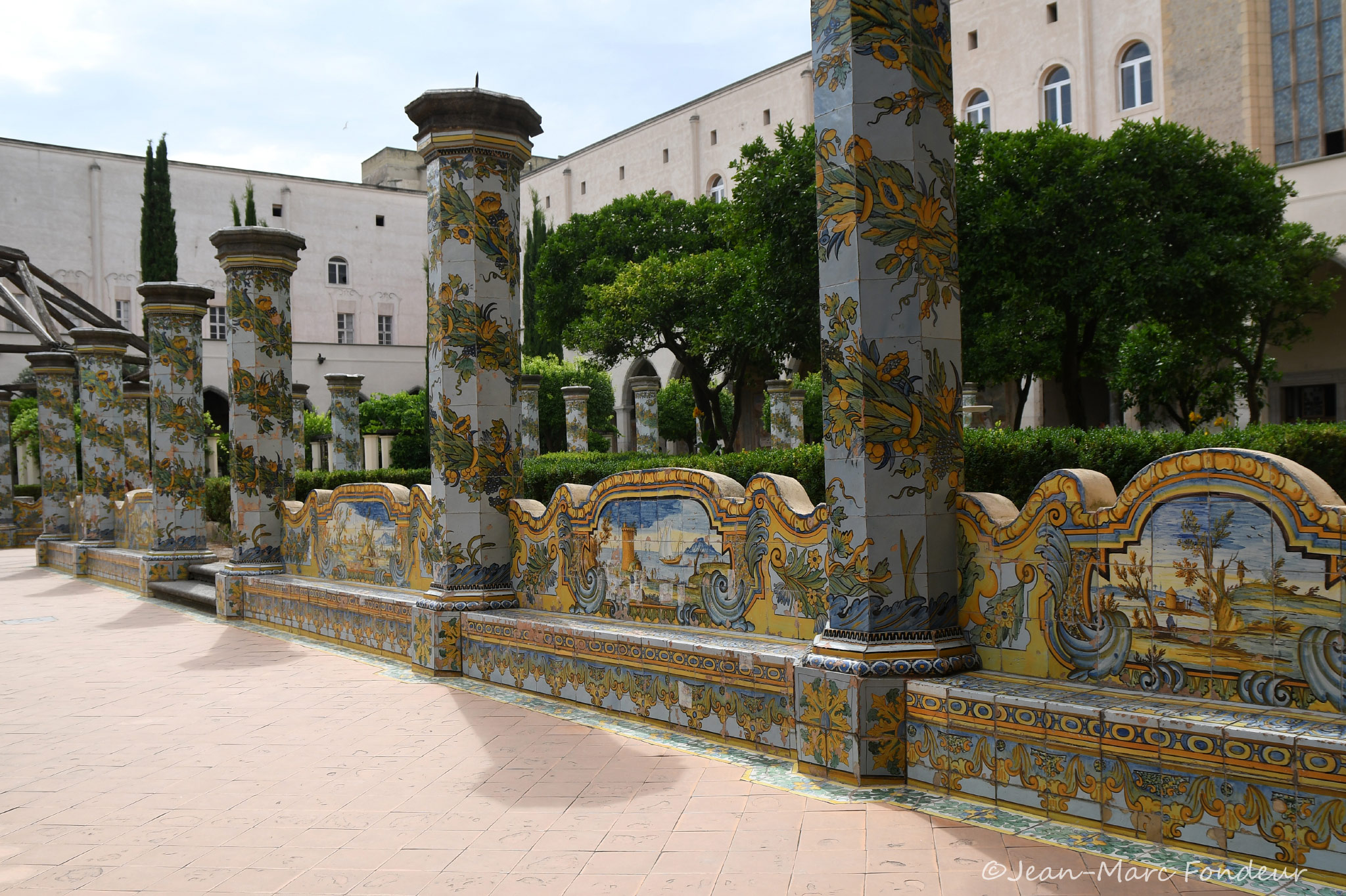 Complesso Monumentale di Santa Chiara, Naples